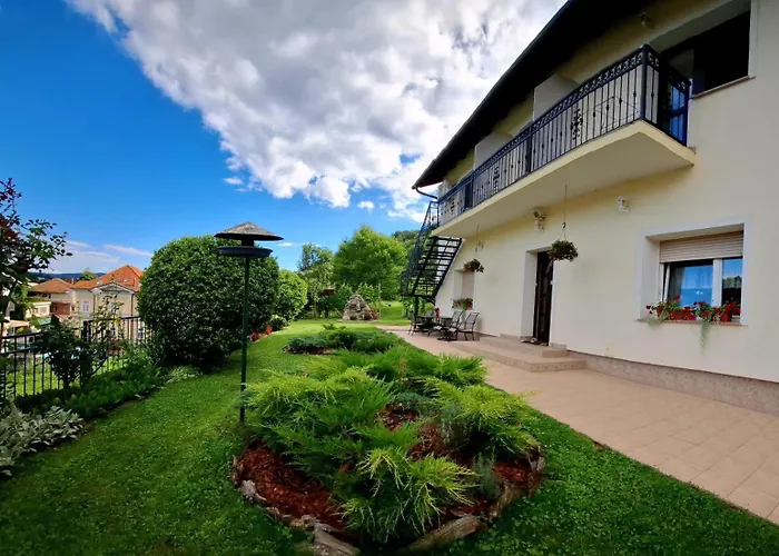 Apartments Ina